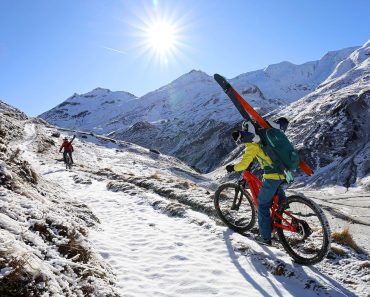 Pyrénées, la vallée d'Ossoue en mode vélo-ski