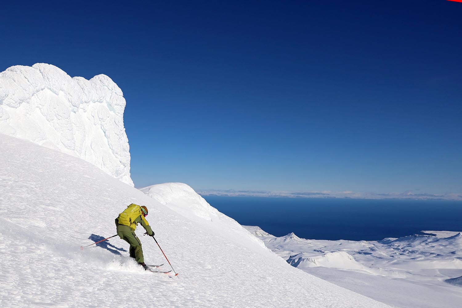 Sous le sommet du Snaefellsjokull